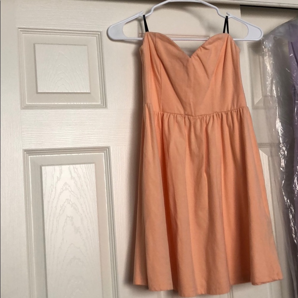 Forever 21 strapless dress